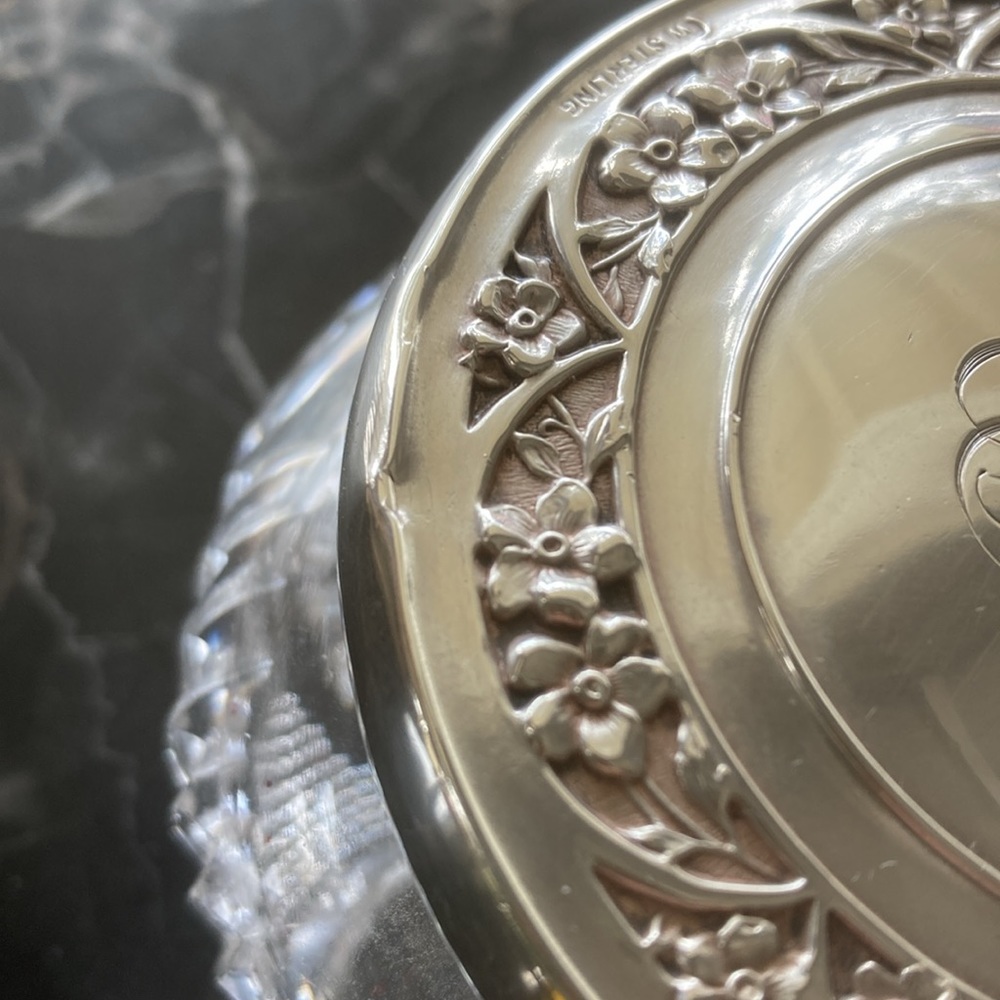 🎉💕🏆HP Sterling and cut crystal powder jar🎊🎈☘️ - Picture 3 of 7